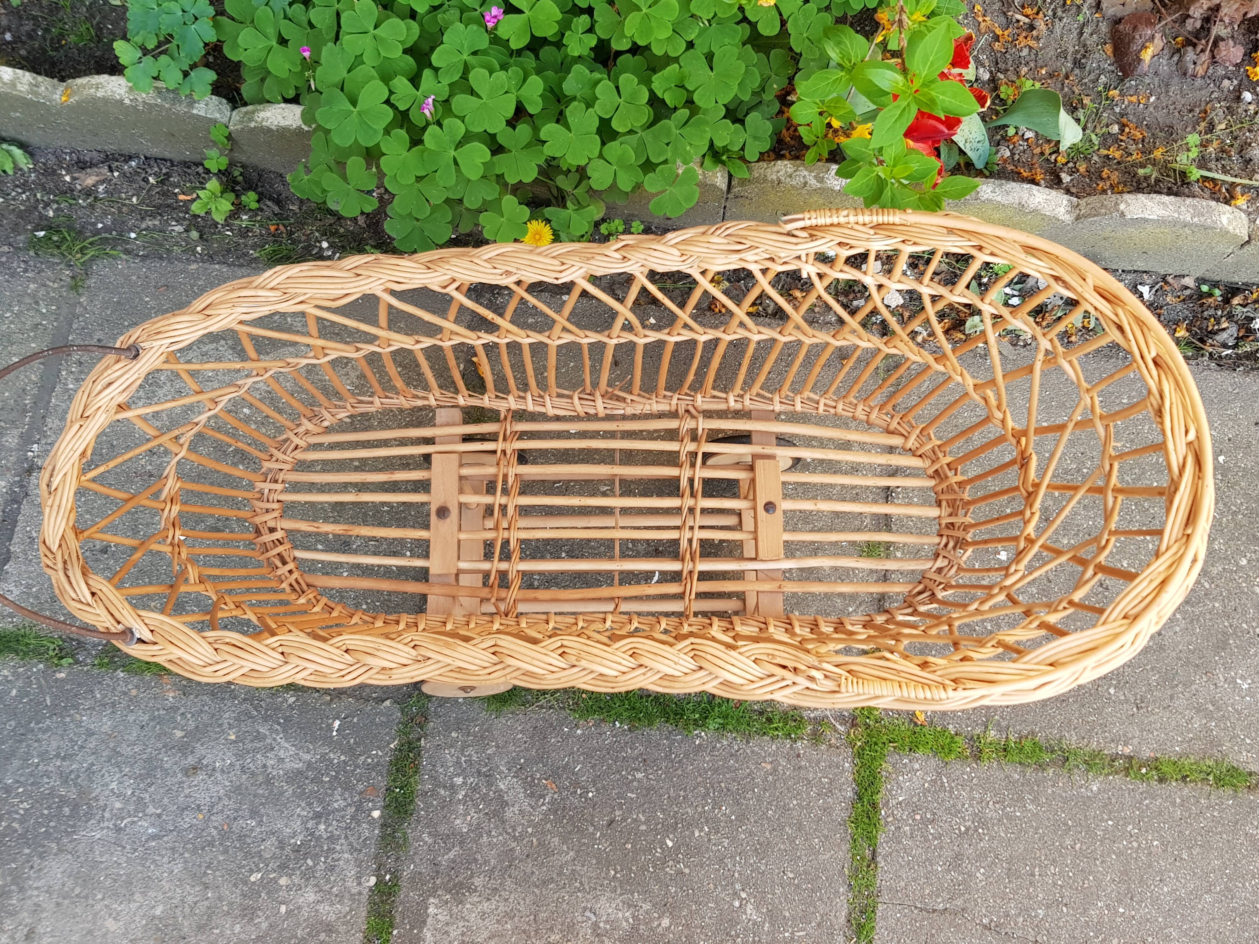 Alsatian rattan bed 1950