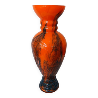 Ancien grand vase en verre soufflé