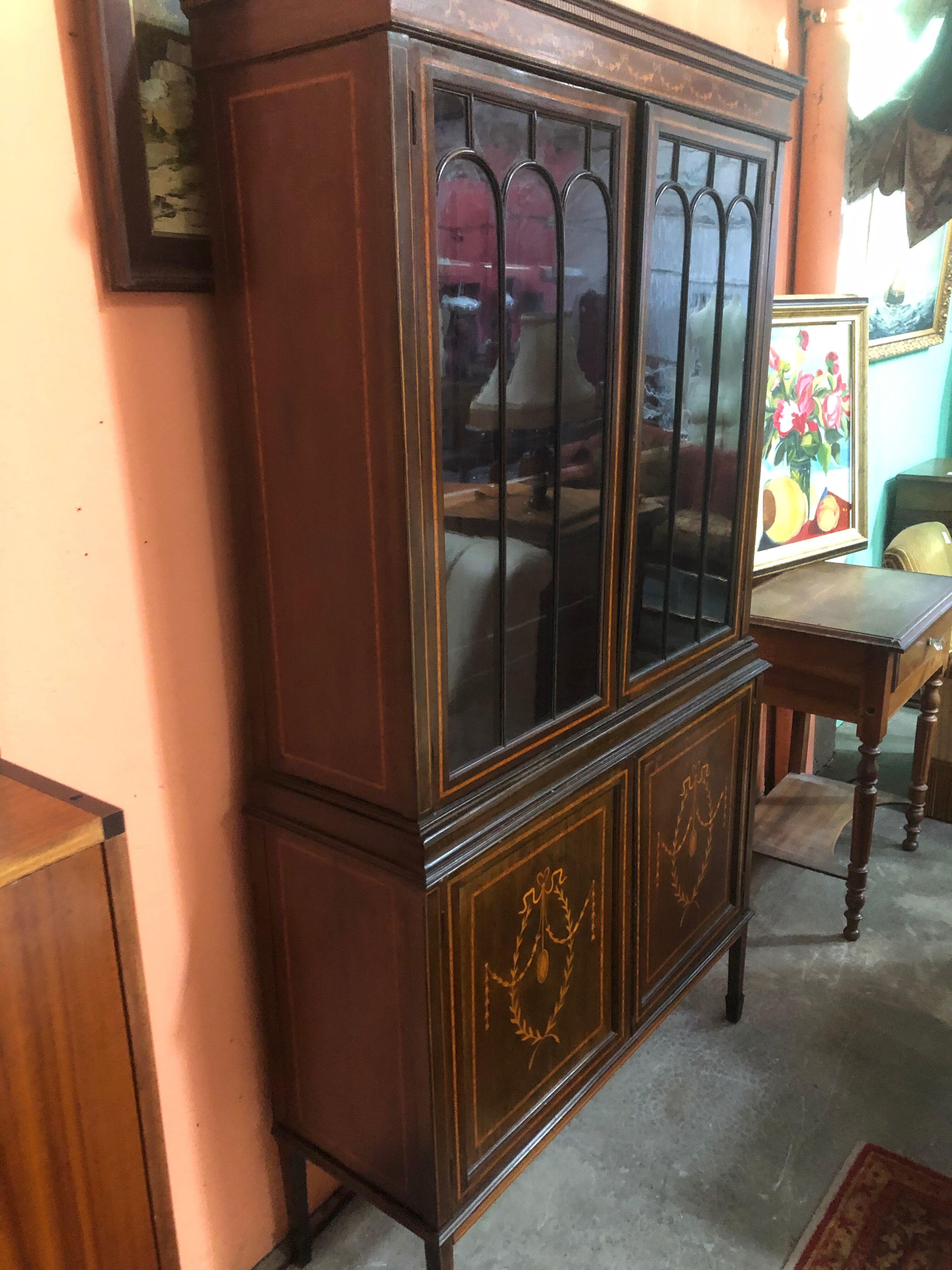 English showcase 19 em. marked