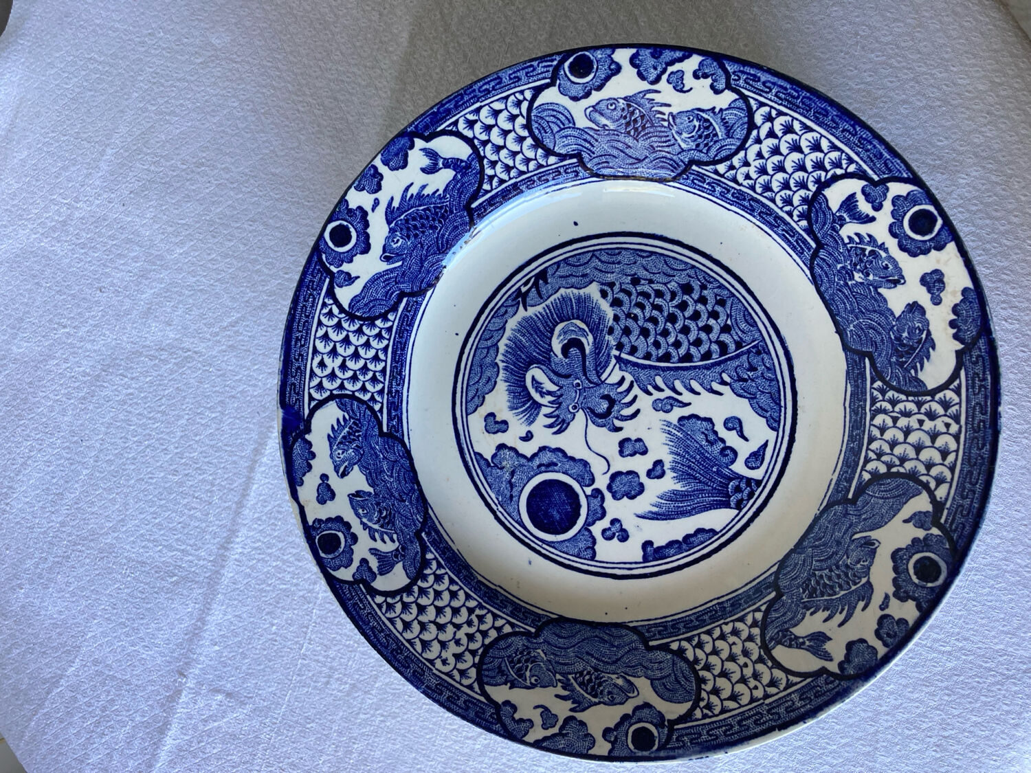 16 table plates Longwy, Fish model