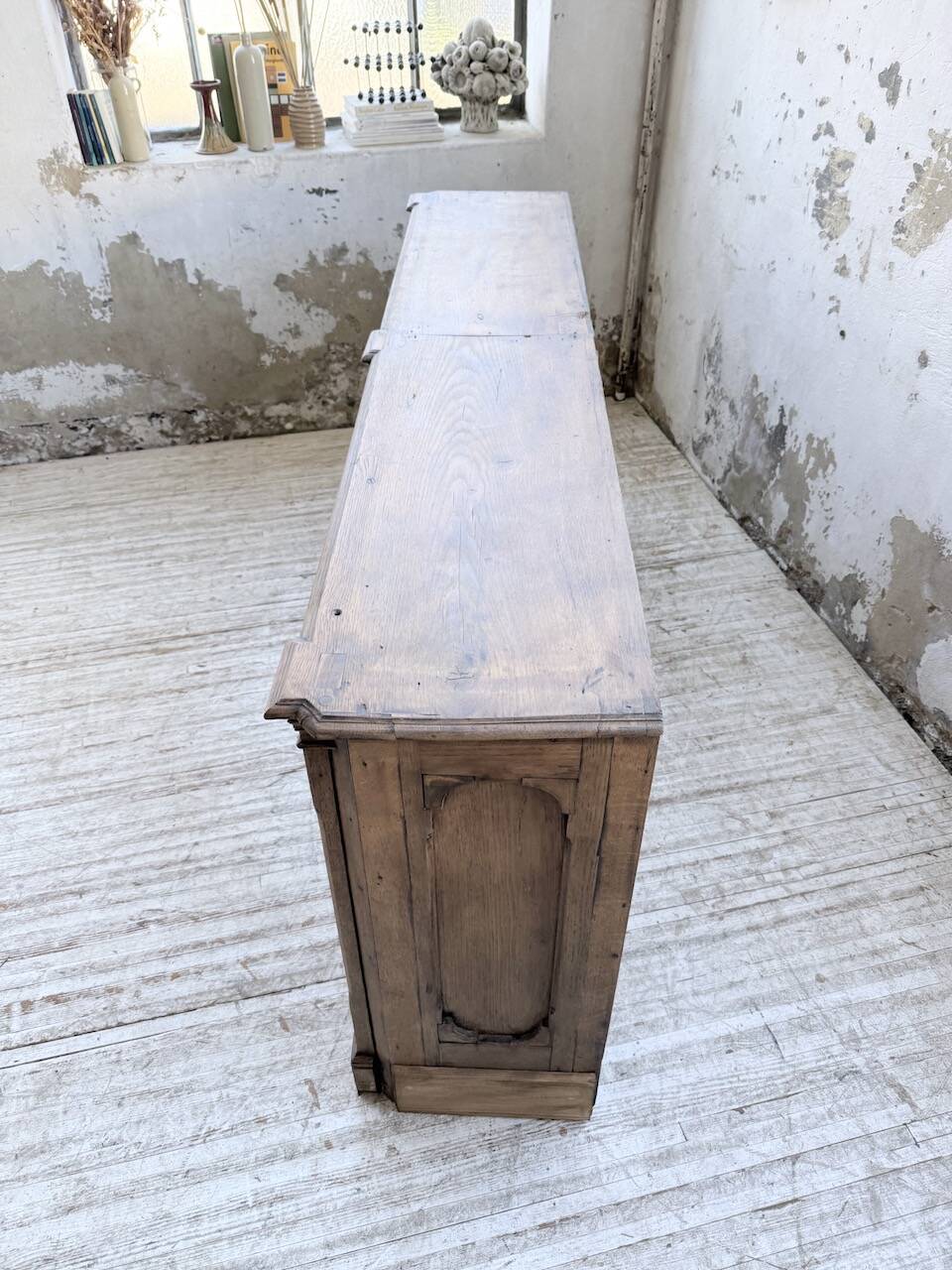 Enfilade display cabinet, solid oak, 1920.