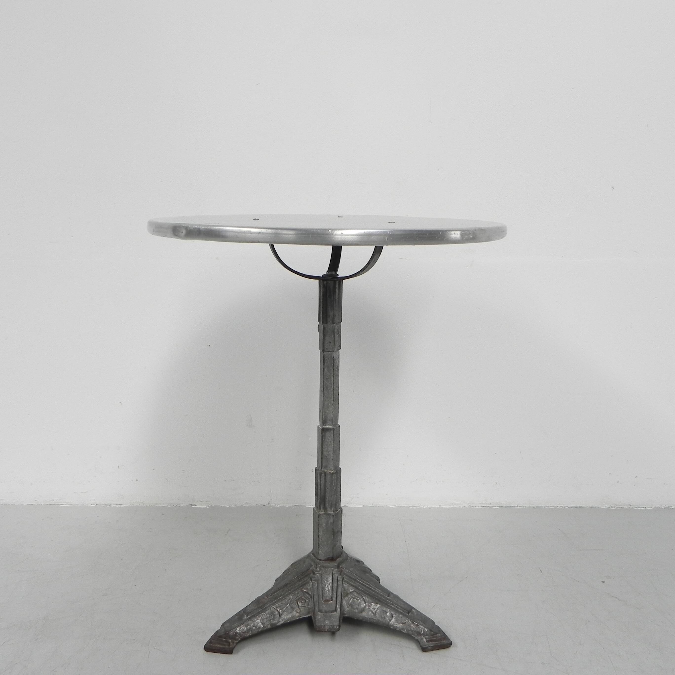 Bistro table with cast iron foot, Paris