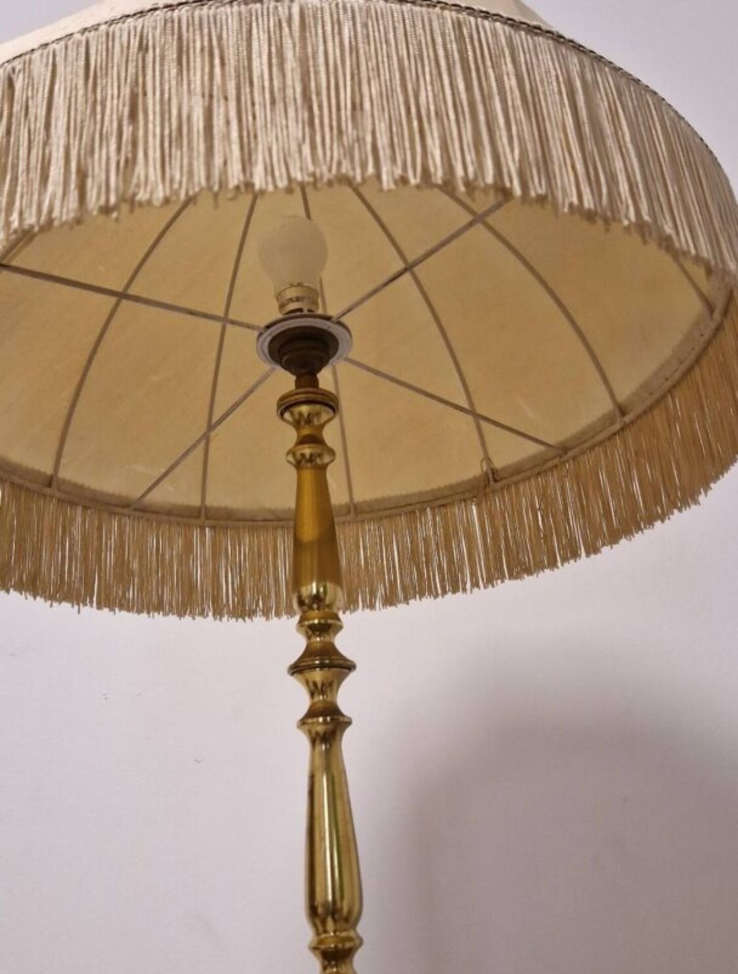 Lampadaire laiton