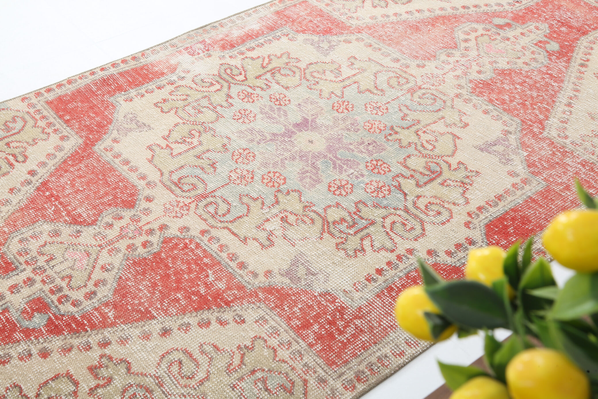Red and beige wool turkish rug 198x112cm