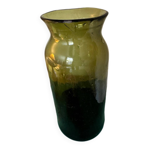 Vase en verre soufflé