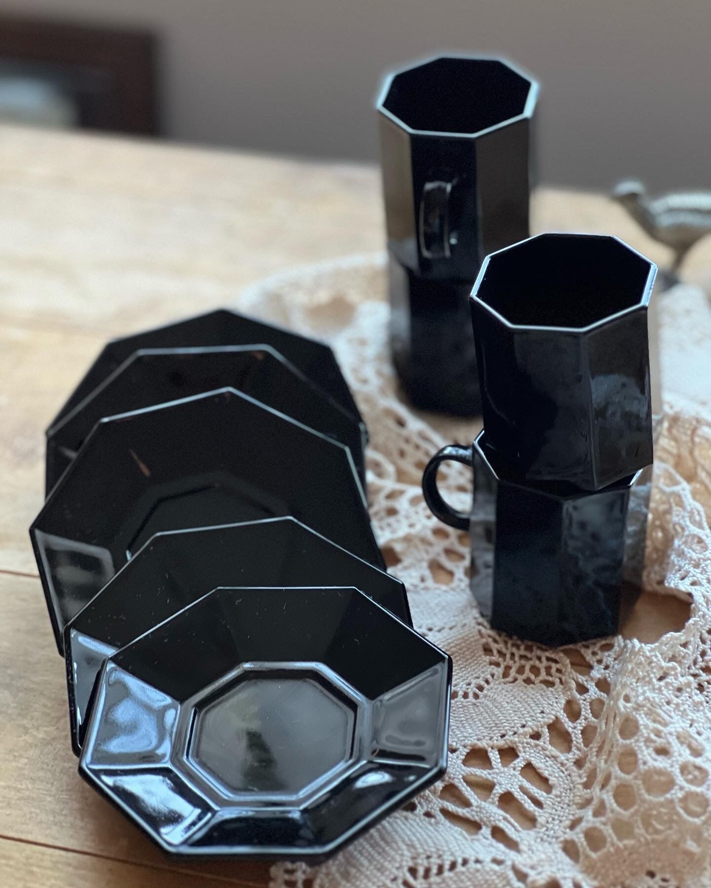 4 coffee cups Esso Arcoroc collection