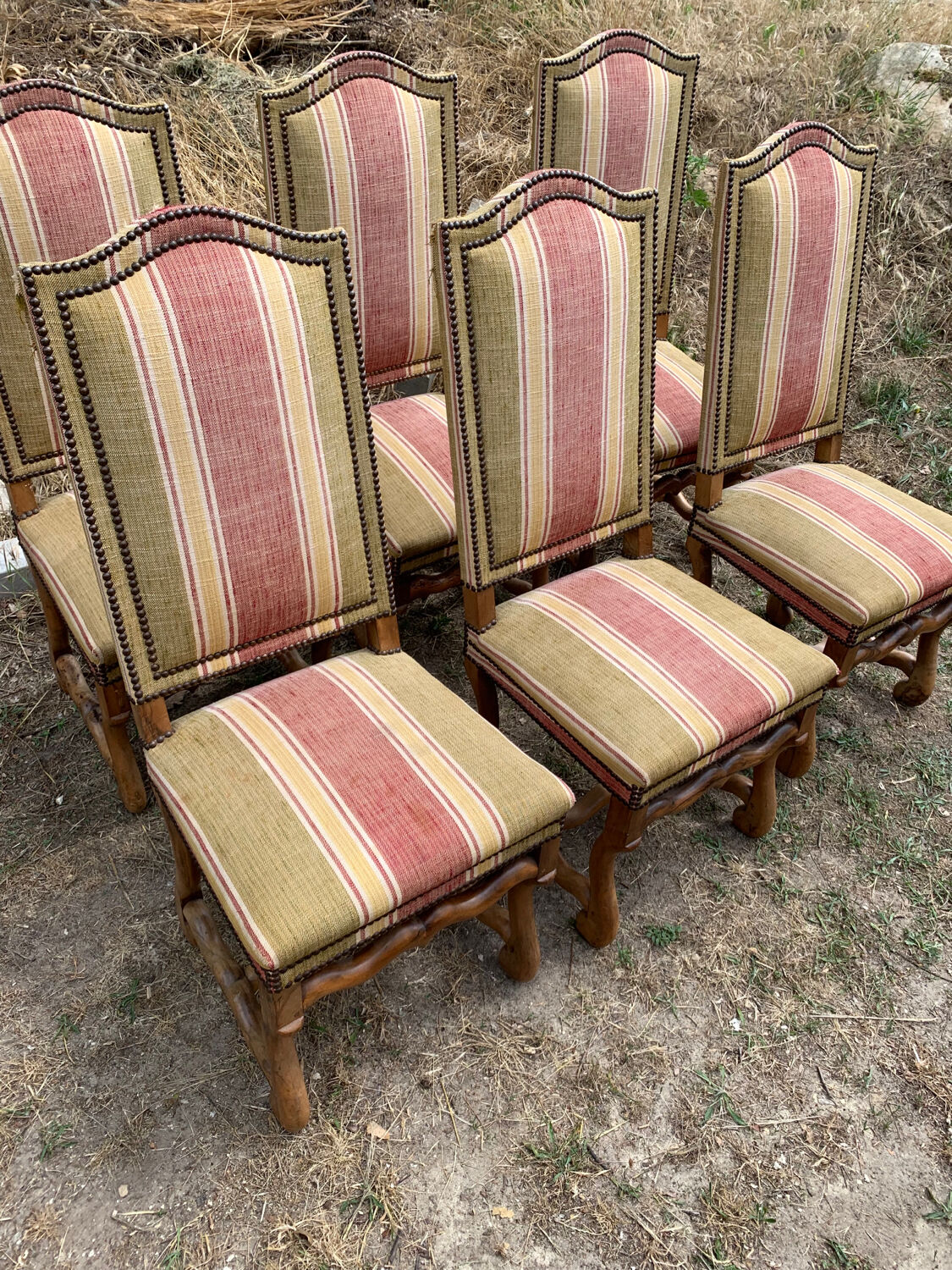 6 lounge chairs in sheepbone and fine fabrics 18/early 19th