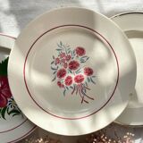 6 Mismatched Vintage Plates with Floral Pattern