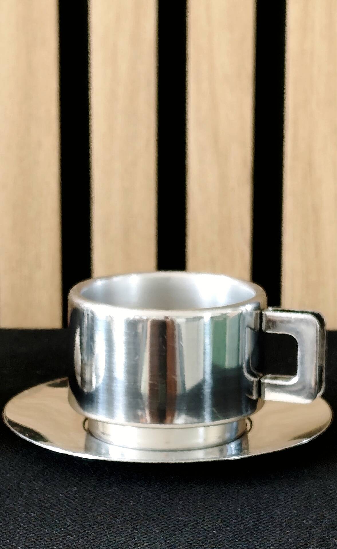 Set of 2 stainless steel espresso cups by Casalinghi.