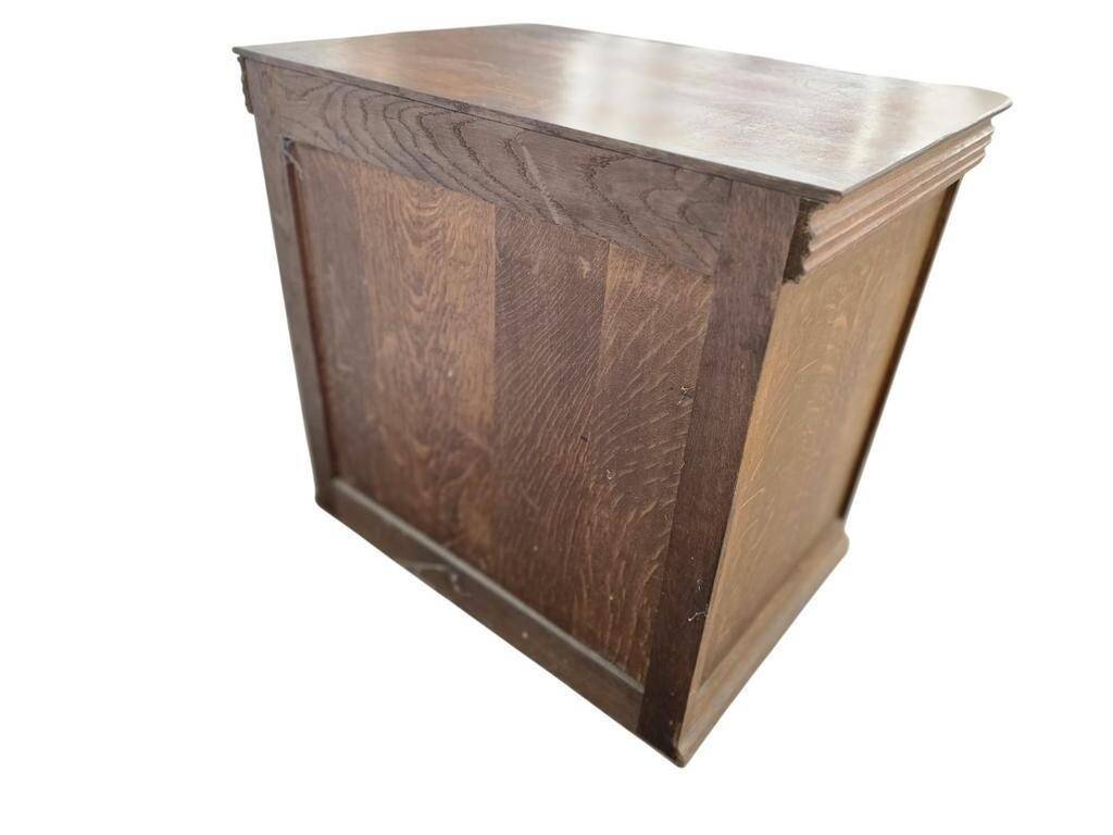 Vintage deep wooden display cabinet / mini cabinet