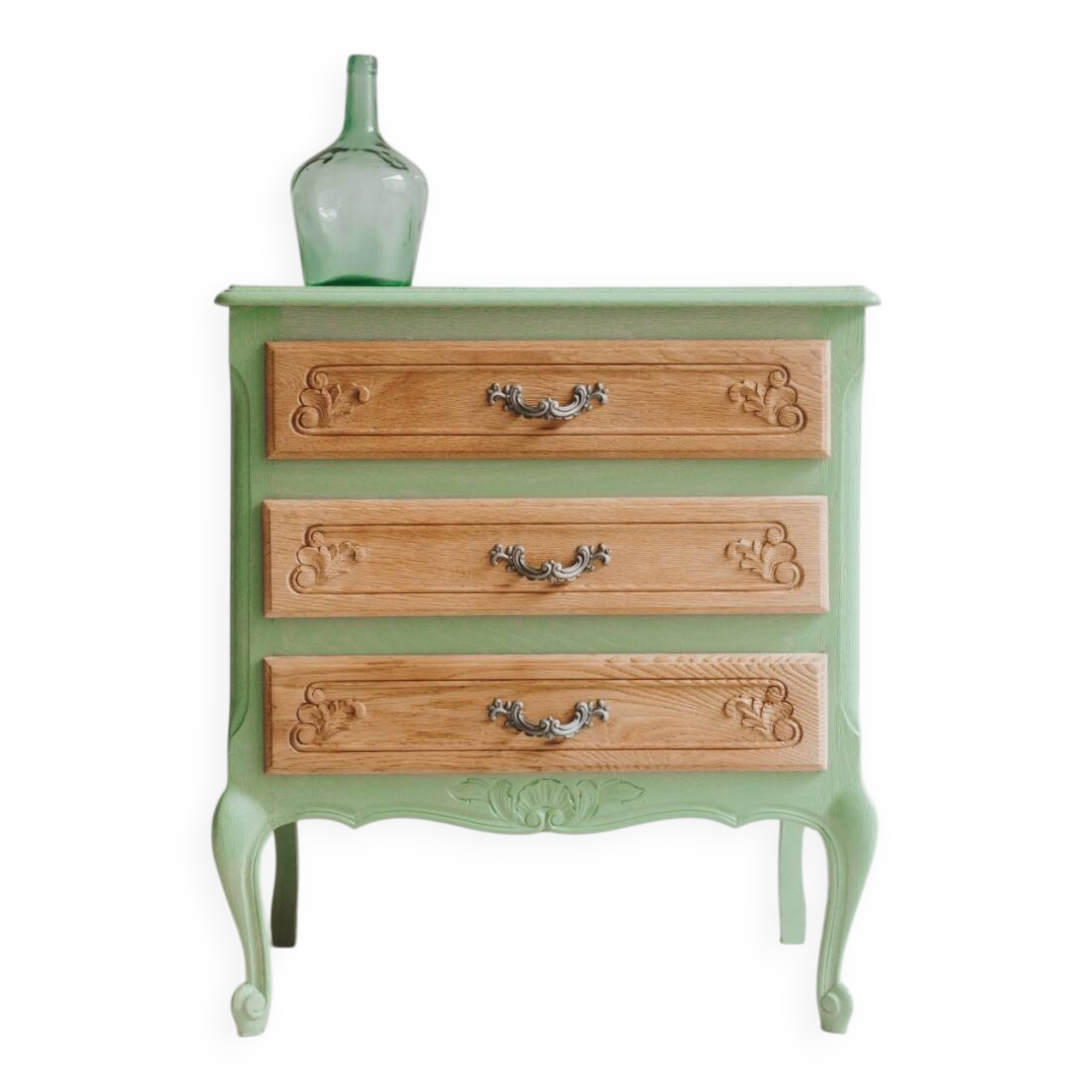 Small green Parisian chest of drawers with 3 drawers in semi-solid oak