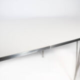 Super Ellipse dining table with white laminate by Piet Hein and Arne Jacobsen