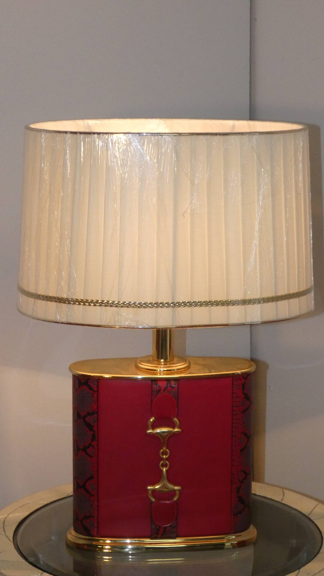 Set 2 Poltrone, Lampada e Tavolino - Elisabetta Gucci per Formitalia, 1980s
