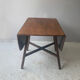 Table Ercol 1960's 'Old Colonial 377' avec étiquette bleue
