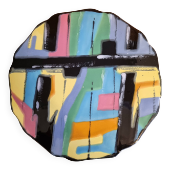 Longwy earthenware cheese dish with Pigalle decor, 1950s - 1960s