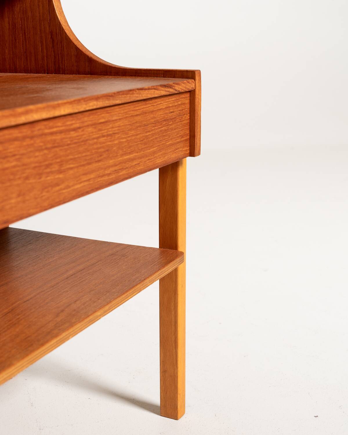 Swedish Teak and Beech Bedside Table by AB Carlström & Co Möbelfabrik, 1960