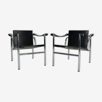 Le Corbusier Set of 2 Black Leather Armchairs Model- LC1 for Cassina, 1970s