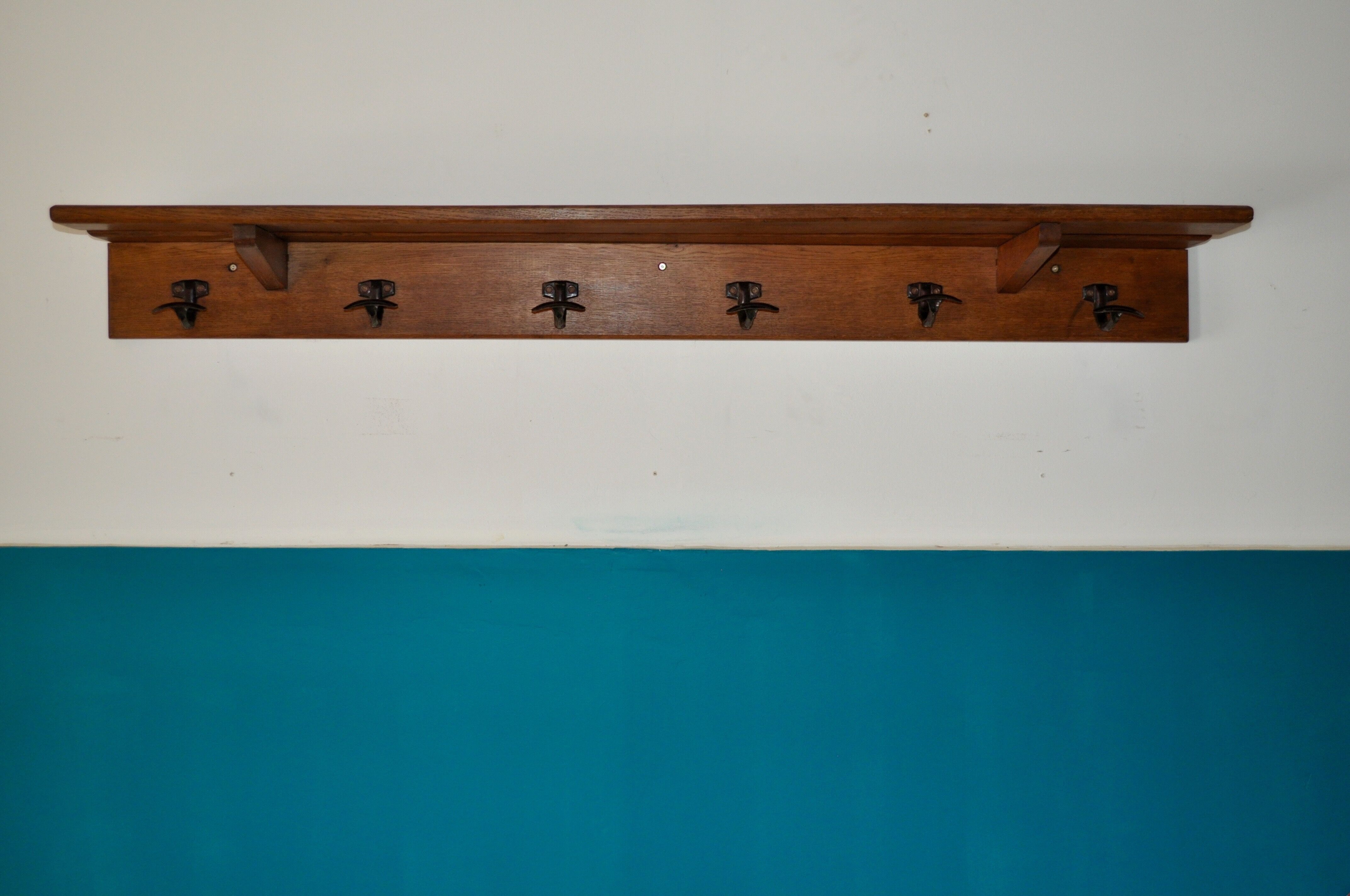 Old schoolboy coat holder