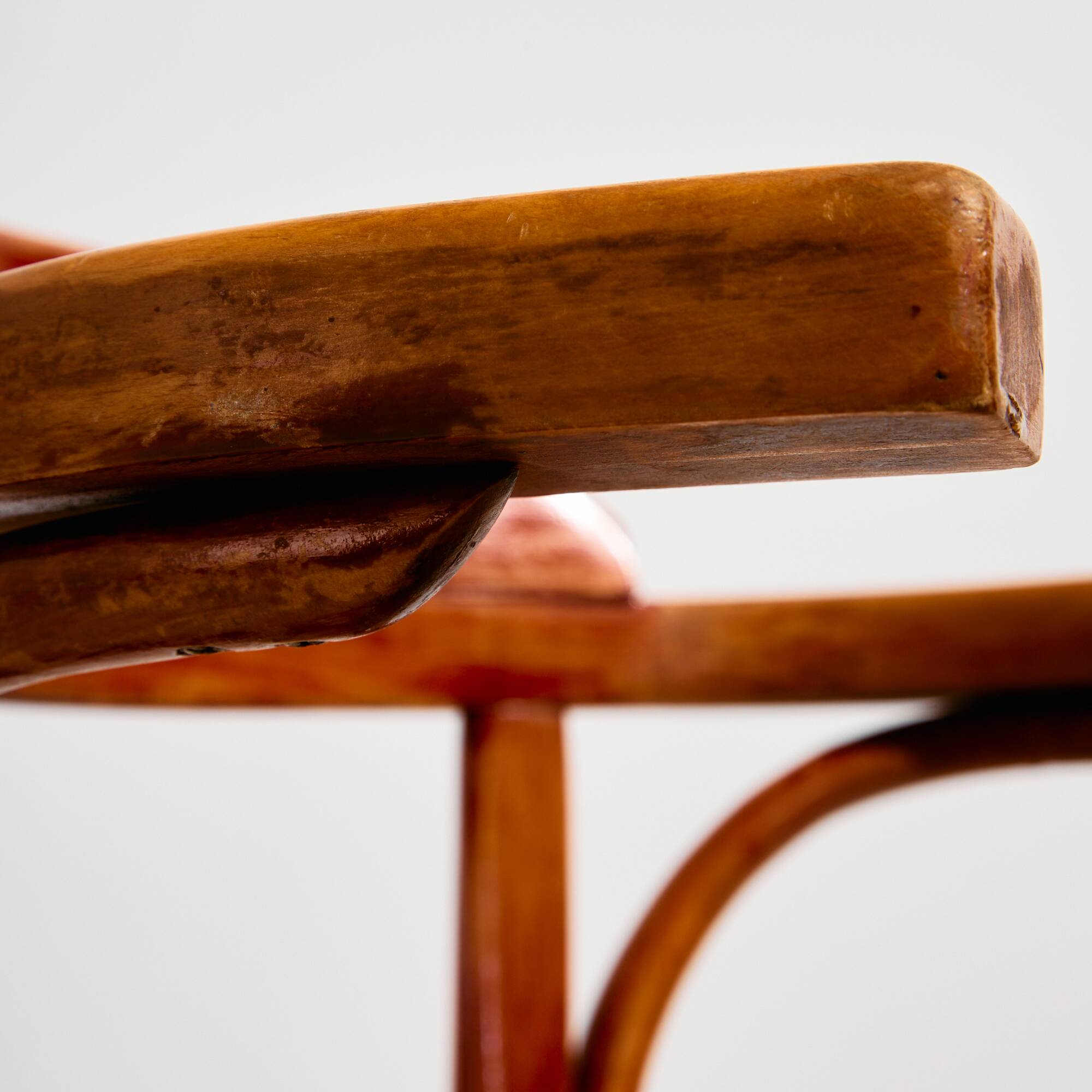 MK11207 Fauteuil en hêtre