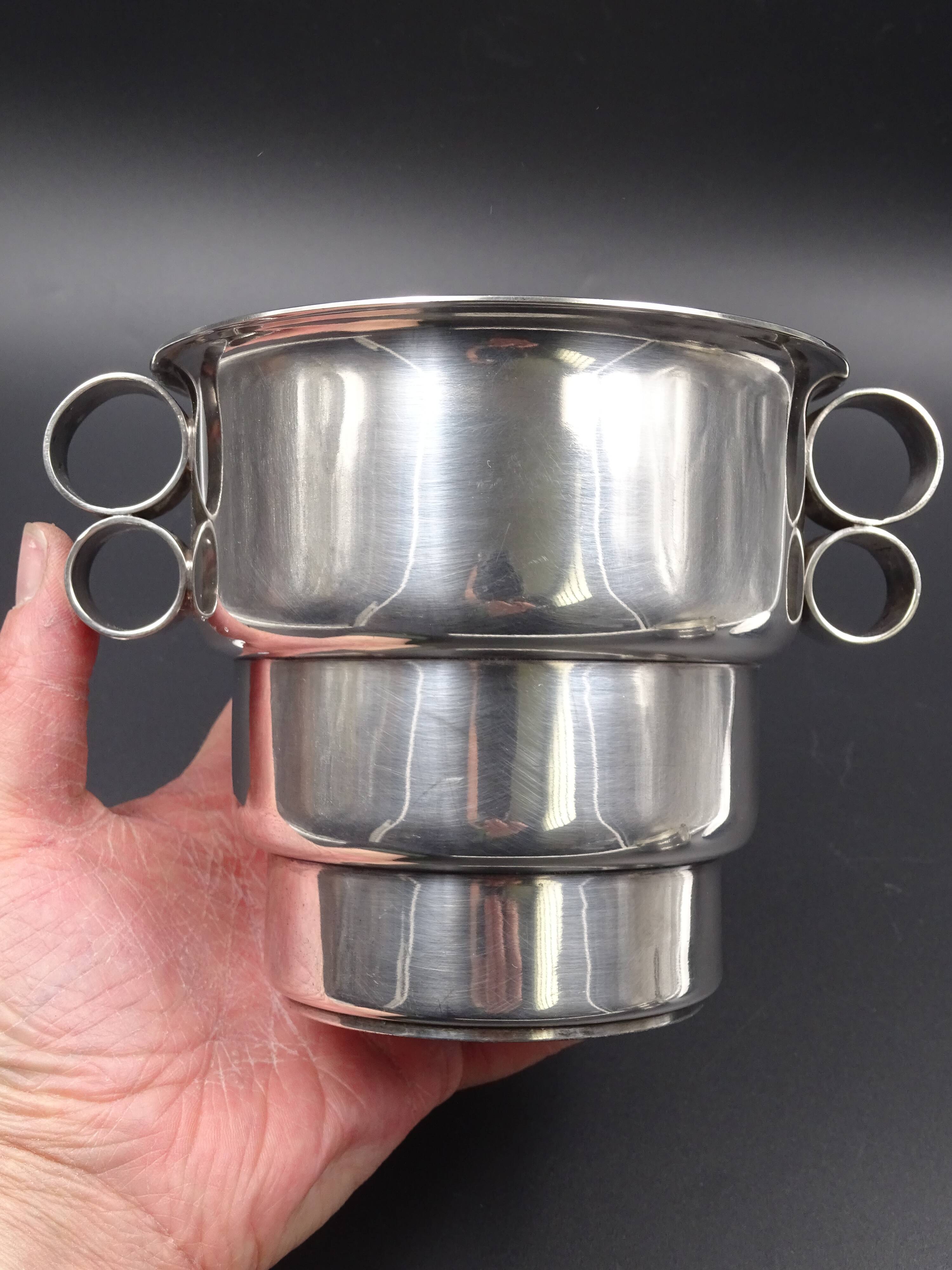 Silver metal ice bucket circa 1950