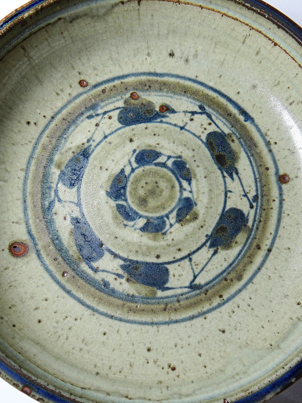 Vintage 1960s-1970s pyrite art stone fruit bowl.