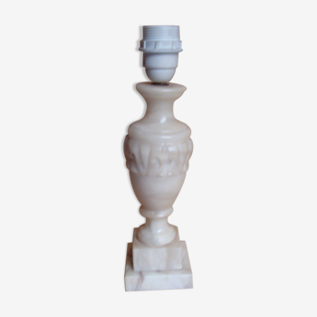 Alabaster lamp