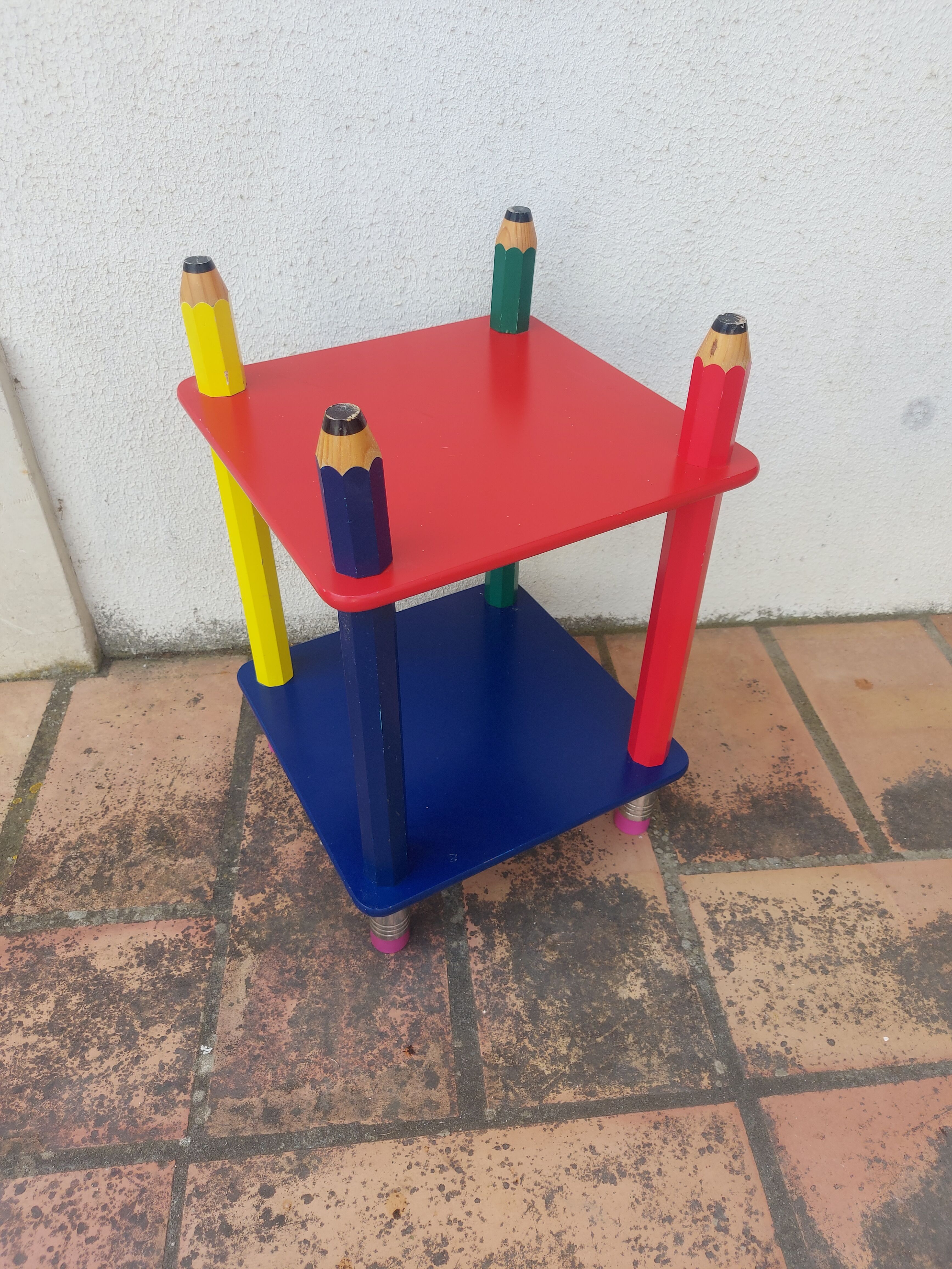 Pencil coffee table, design Pierre Sala