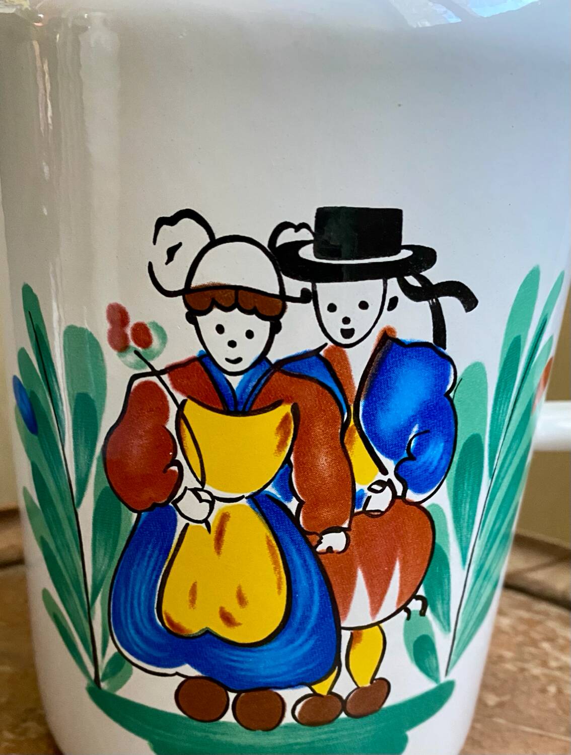 Grand, piché, par/cafetière folklore, breton vintage en émail
