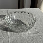Petit saladier en verre vintage à motif de cubes