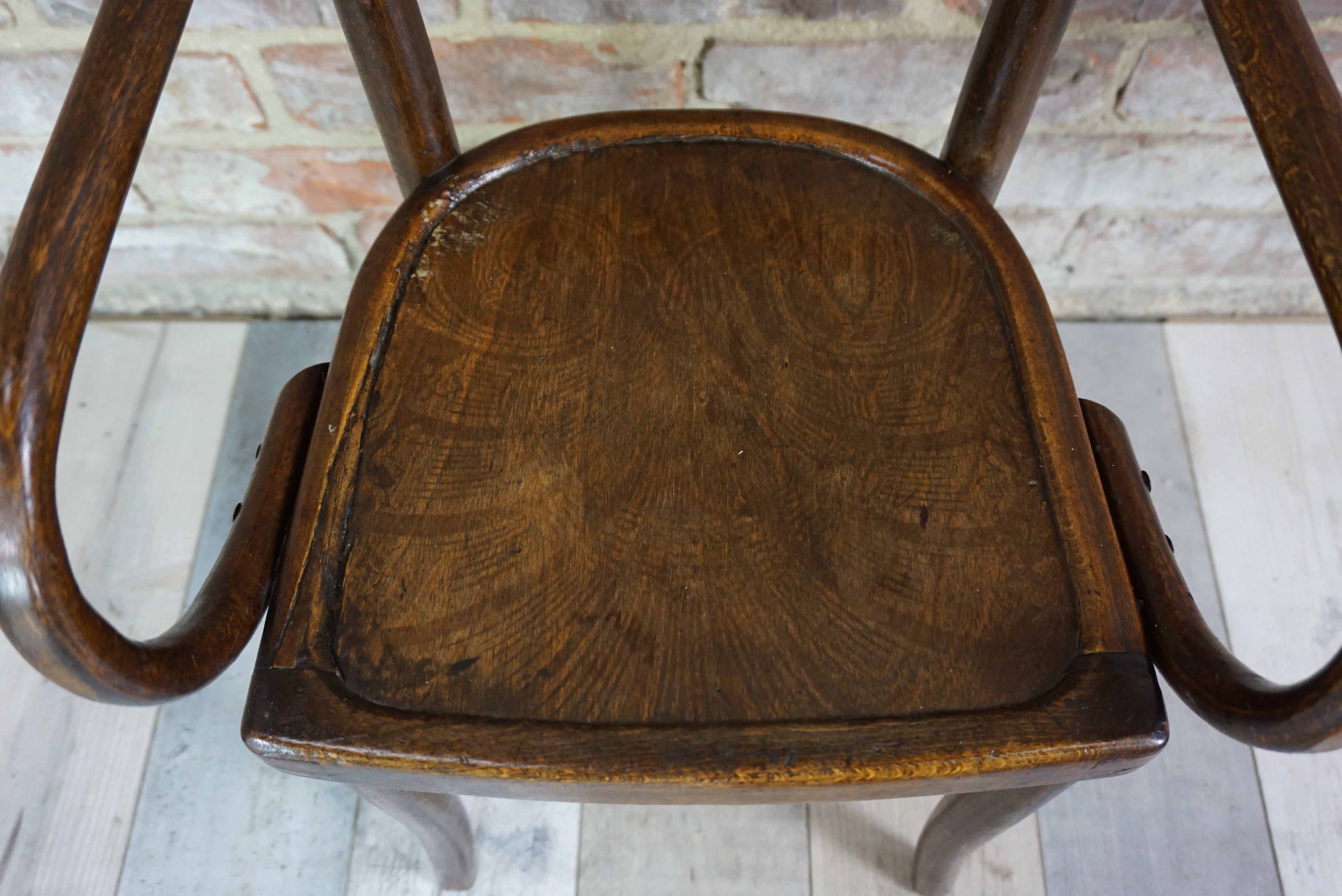 Early 20th century curved wooden chair