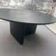 Black round table Tobi-Ishi B&B Italia design Edward Barber + Jay Osgerby