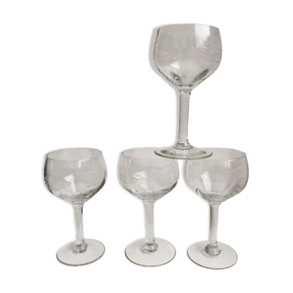 Lot de 4 verres à vin en cristal gravé années 50-60