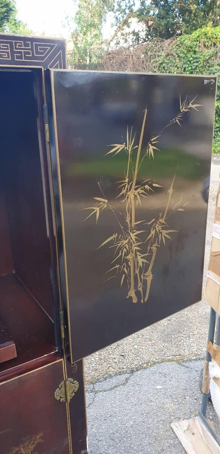 Chinese lacquer TV cabinet from the seventies
