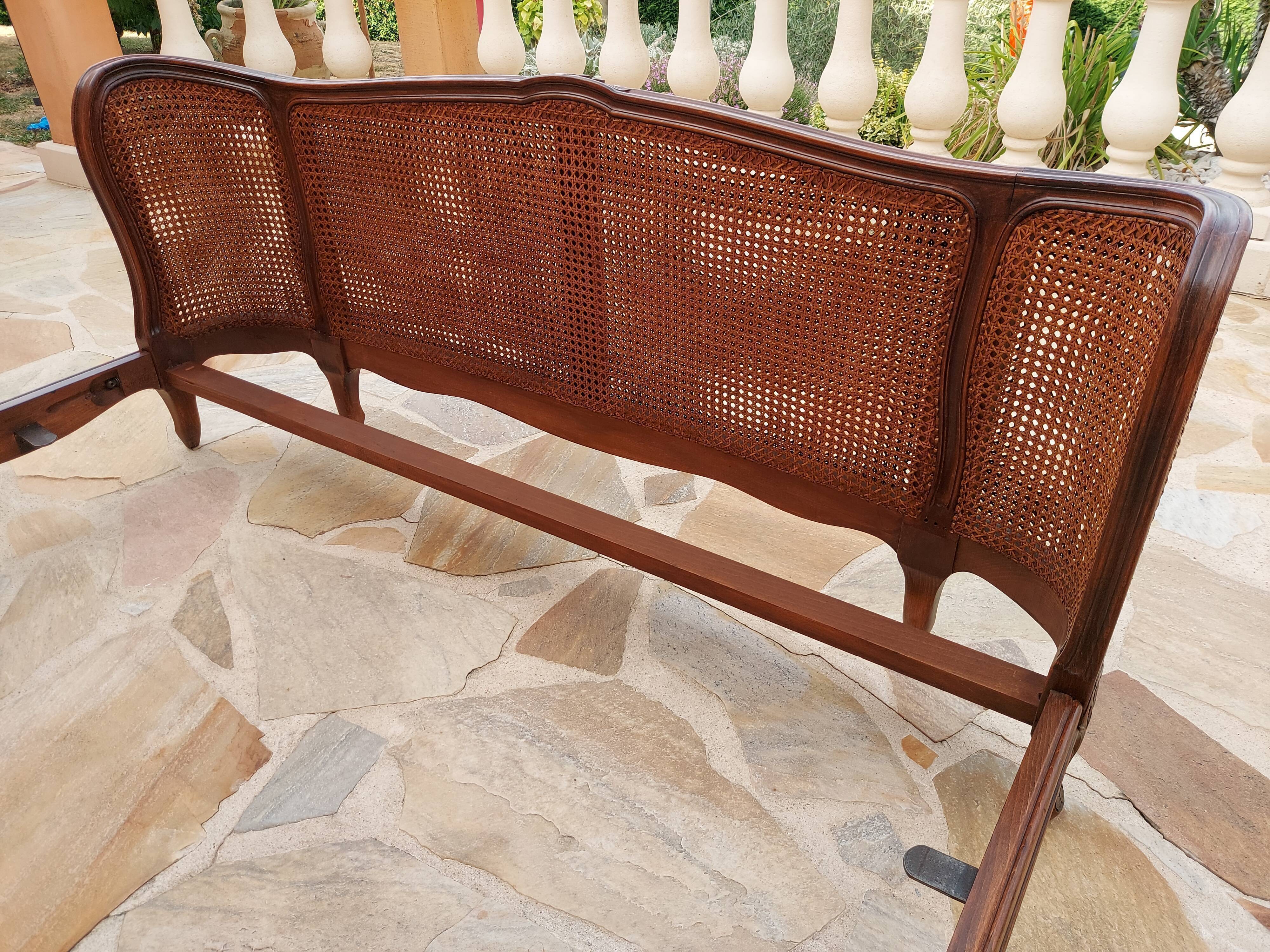 Lit corbeille cannage style Louis XV début XXeme