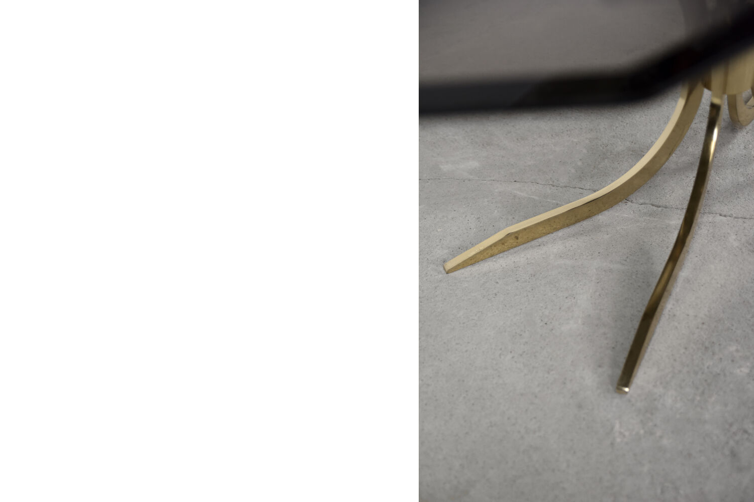 Vintage brass hollywood regency gold glamour coffee table with glass top, 1970s