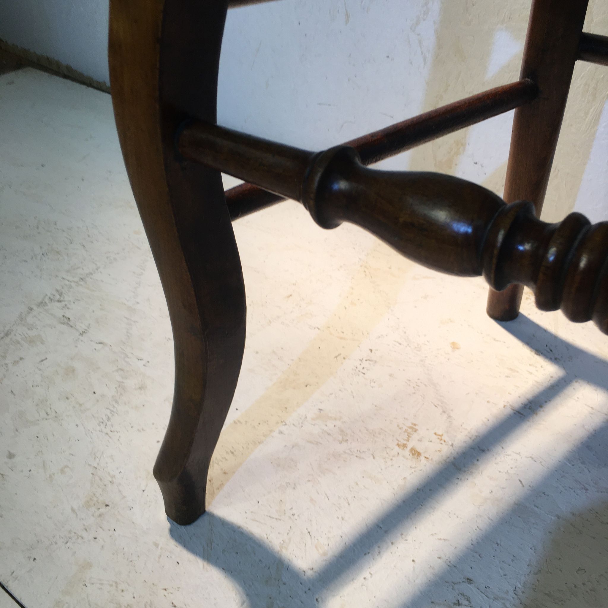 Mulched wooden chair