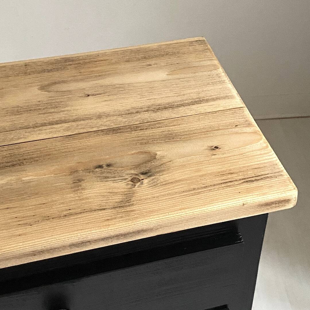 Small vintage 50's chest of drawers