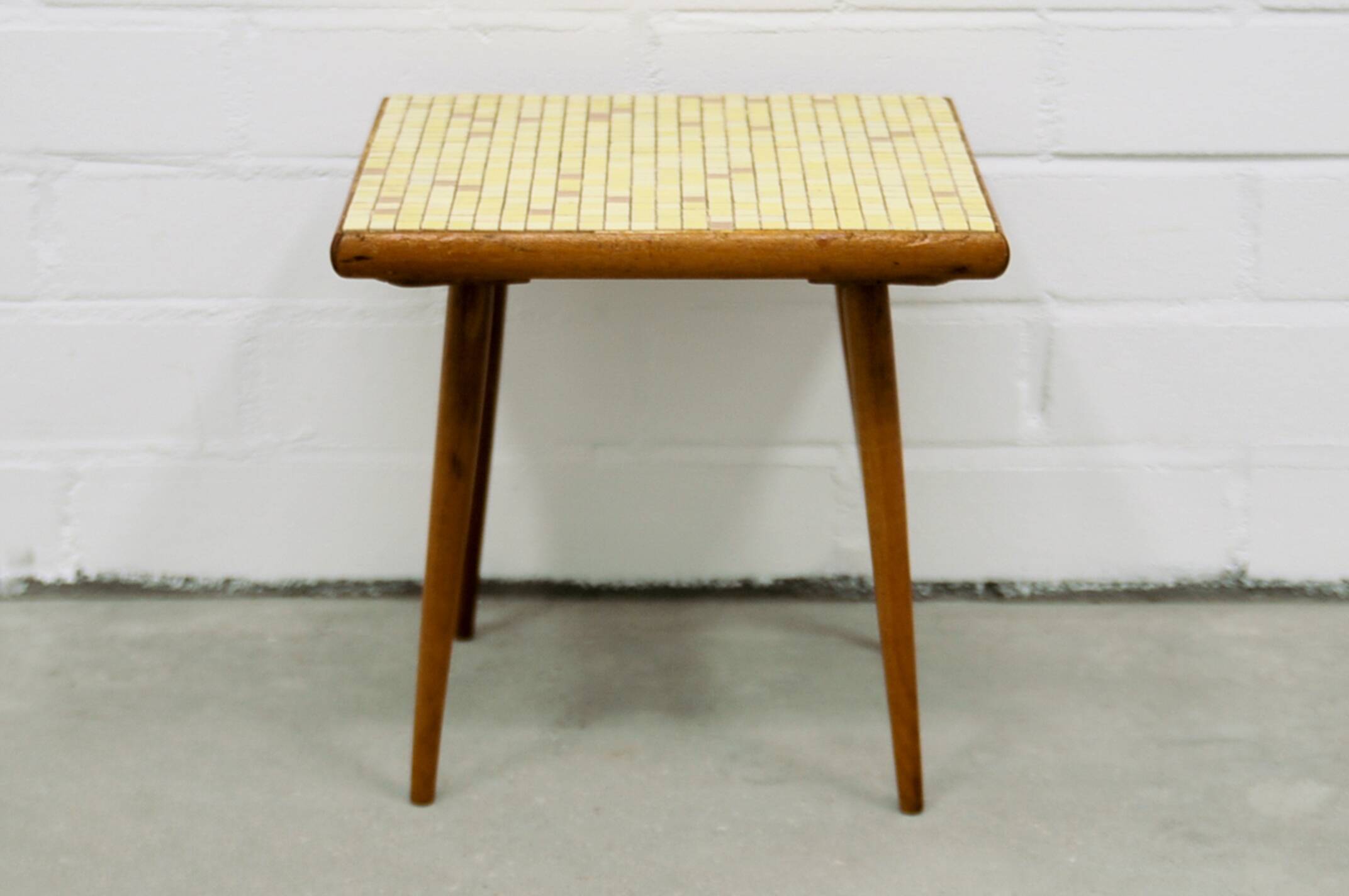 Vintage 50's side table mosaic top