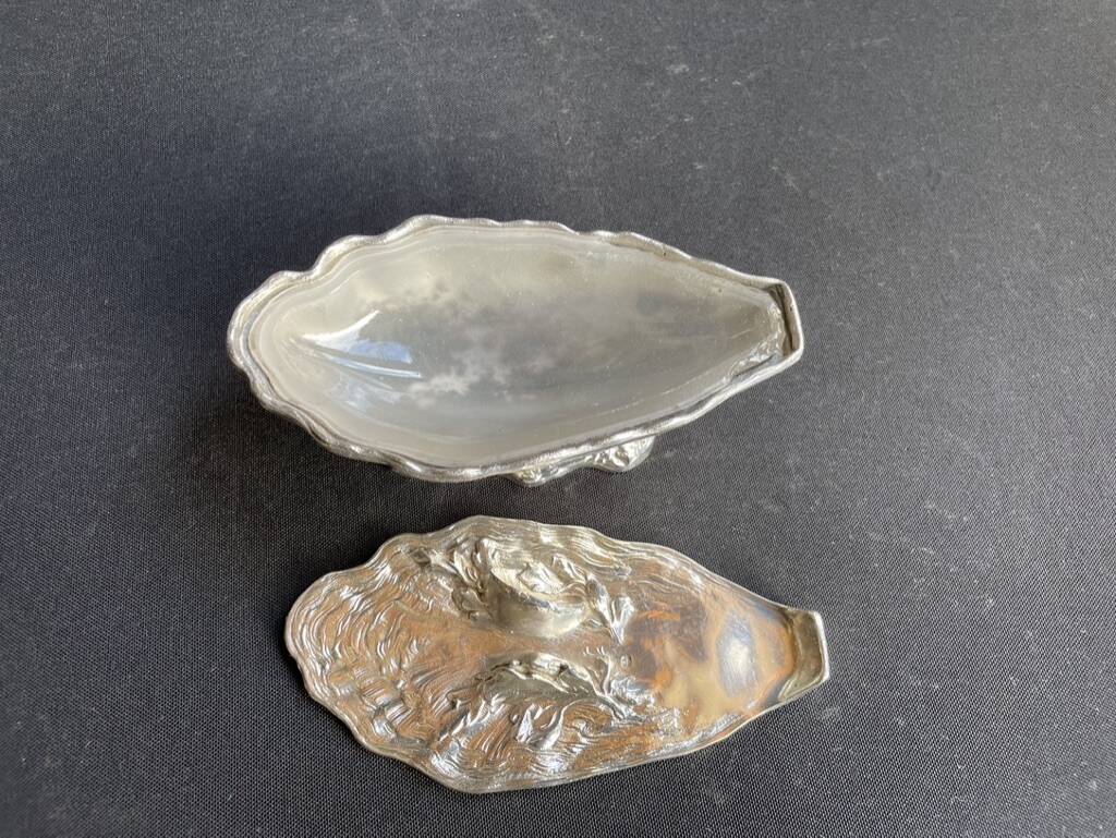 Gravy boat or oyster butter dish – Maurice Gouaillé – Silver plated metal & satin glass