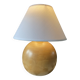 Lampe vintage en bois tourné massif