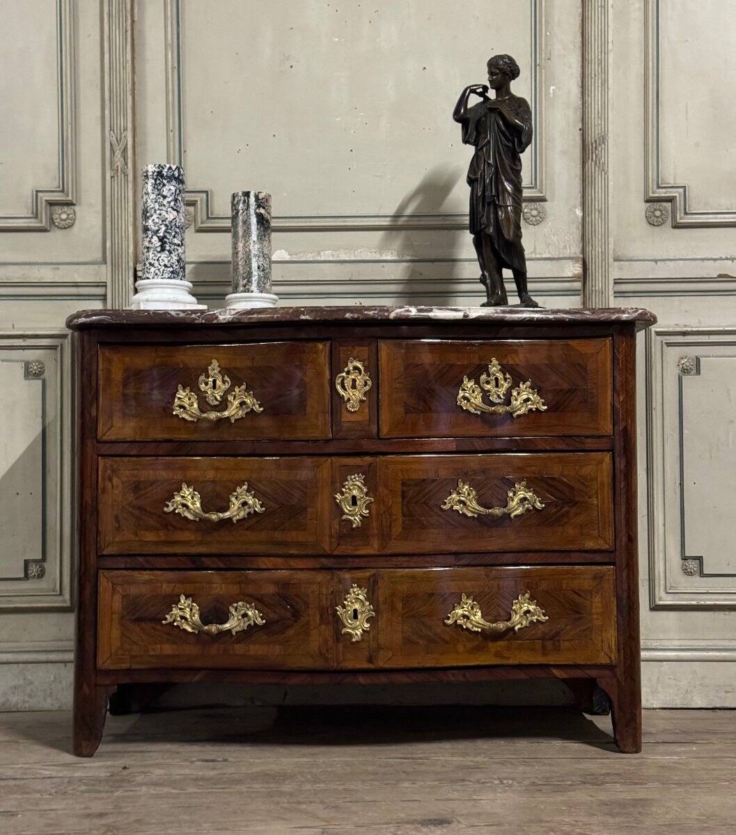Louis XV chest of drawers in veneer and gilded bronze, Rance marble, 18th century