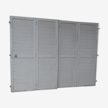 Set of 4 solid louvered shutters l 268 cm x h 212 cm