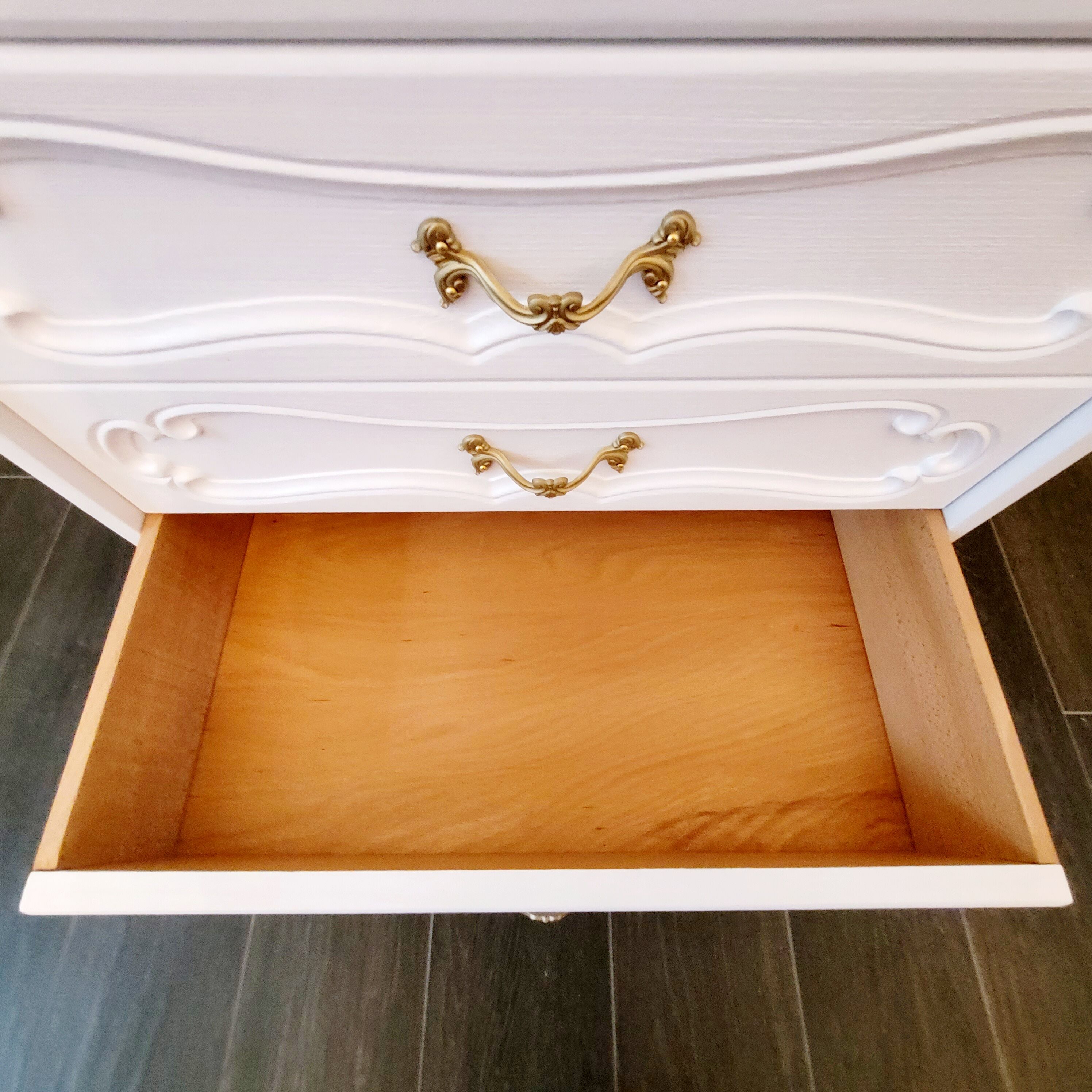 Chest of drawers, with 4 drawers