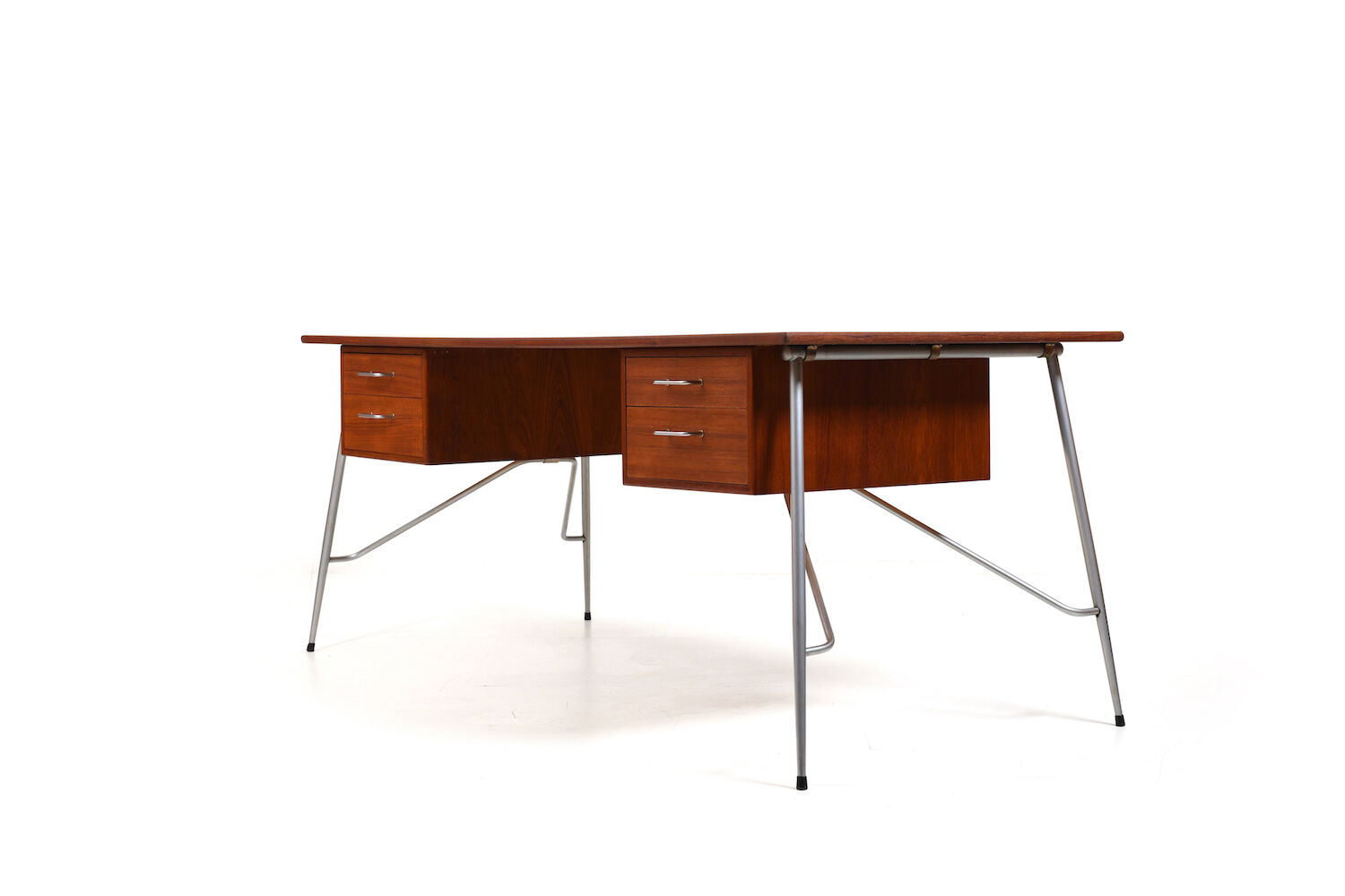 Fine Teck Desk Mod.202 par Børge Mogensen 1953