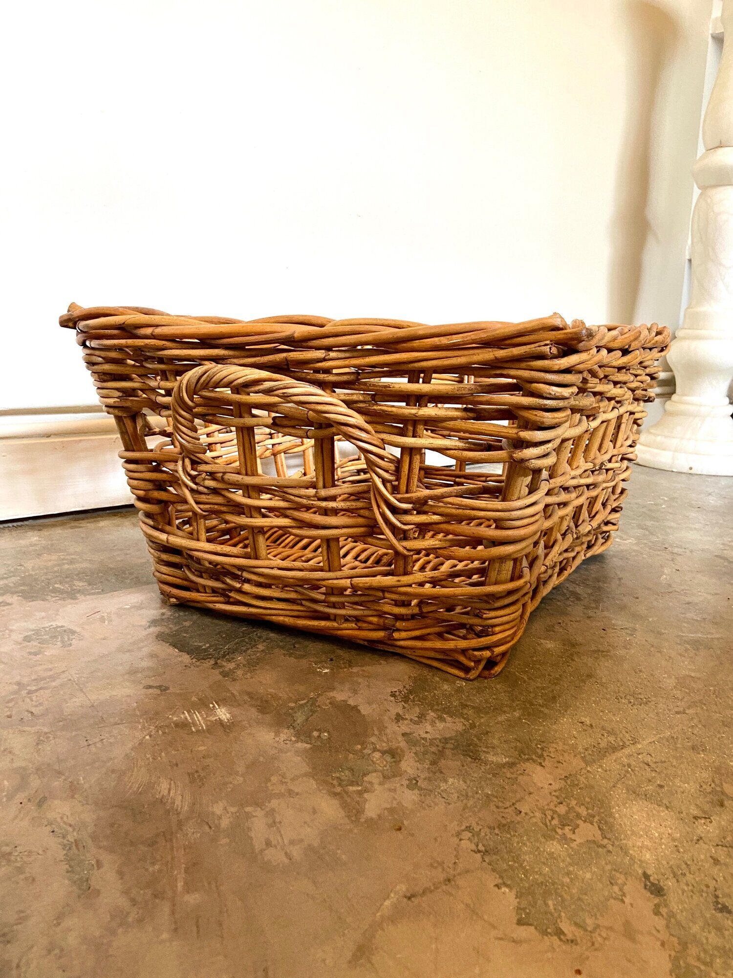 Wicker basket and braided rattan 66 x 47 cm