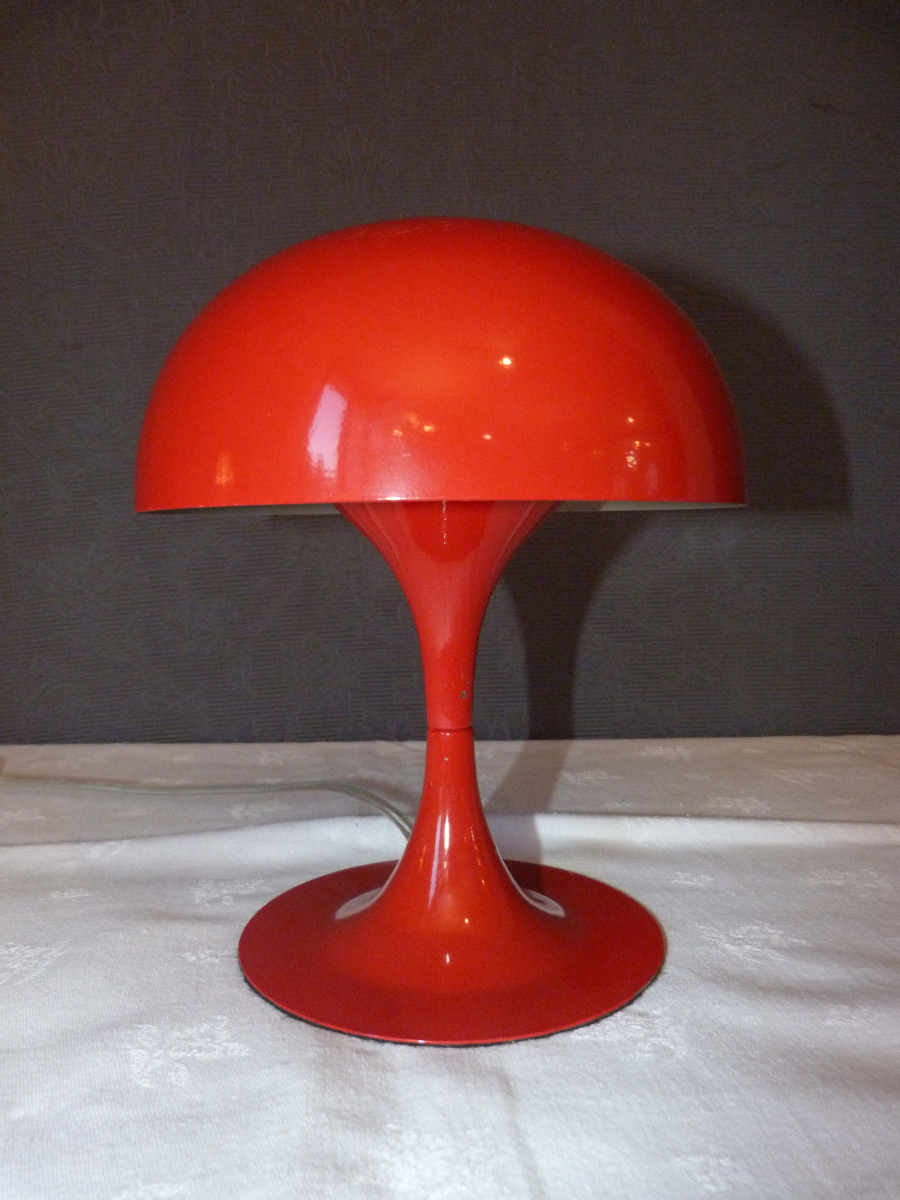 Lampe rouge vintage