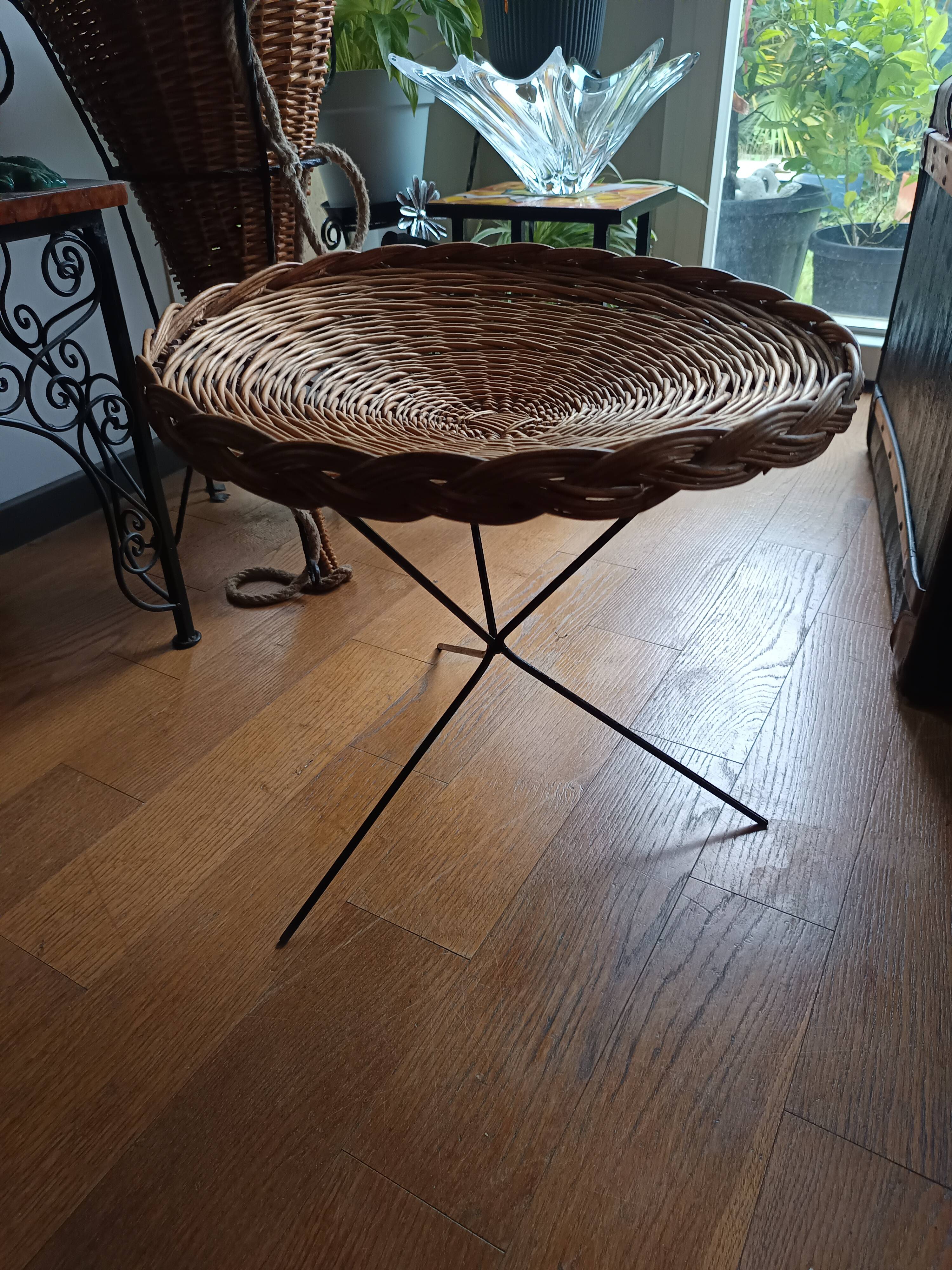 vintage wicker gueridon with a black metal tripod base from the 1960s