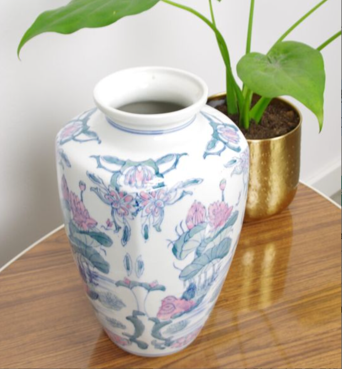 Vintage porcelain vase with pink flowers