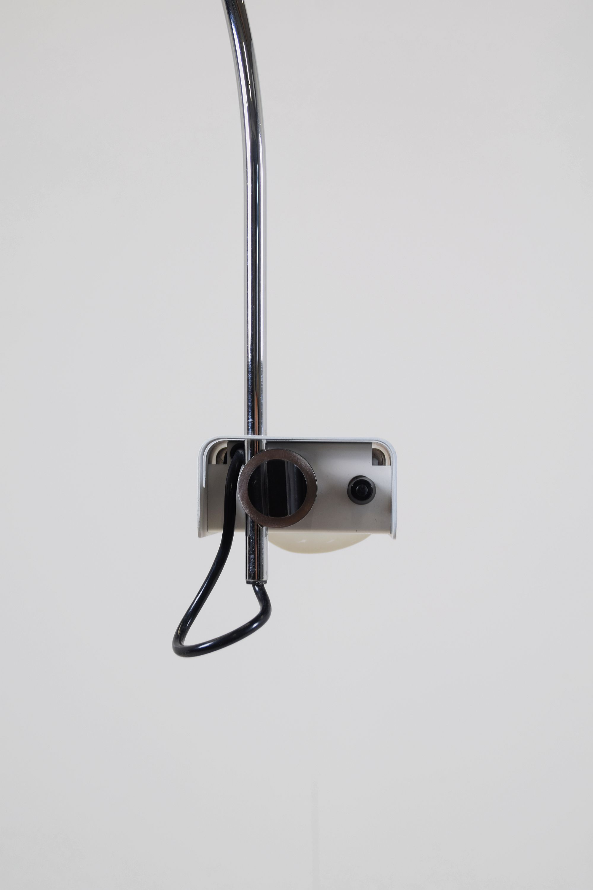 Spider clamp lamp designed by Joe Colombo for Oluce, 1965