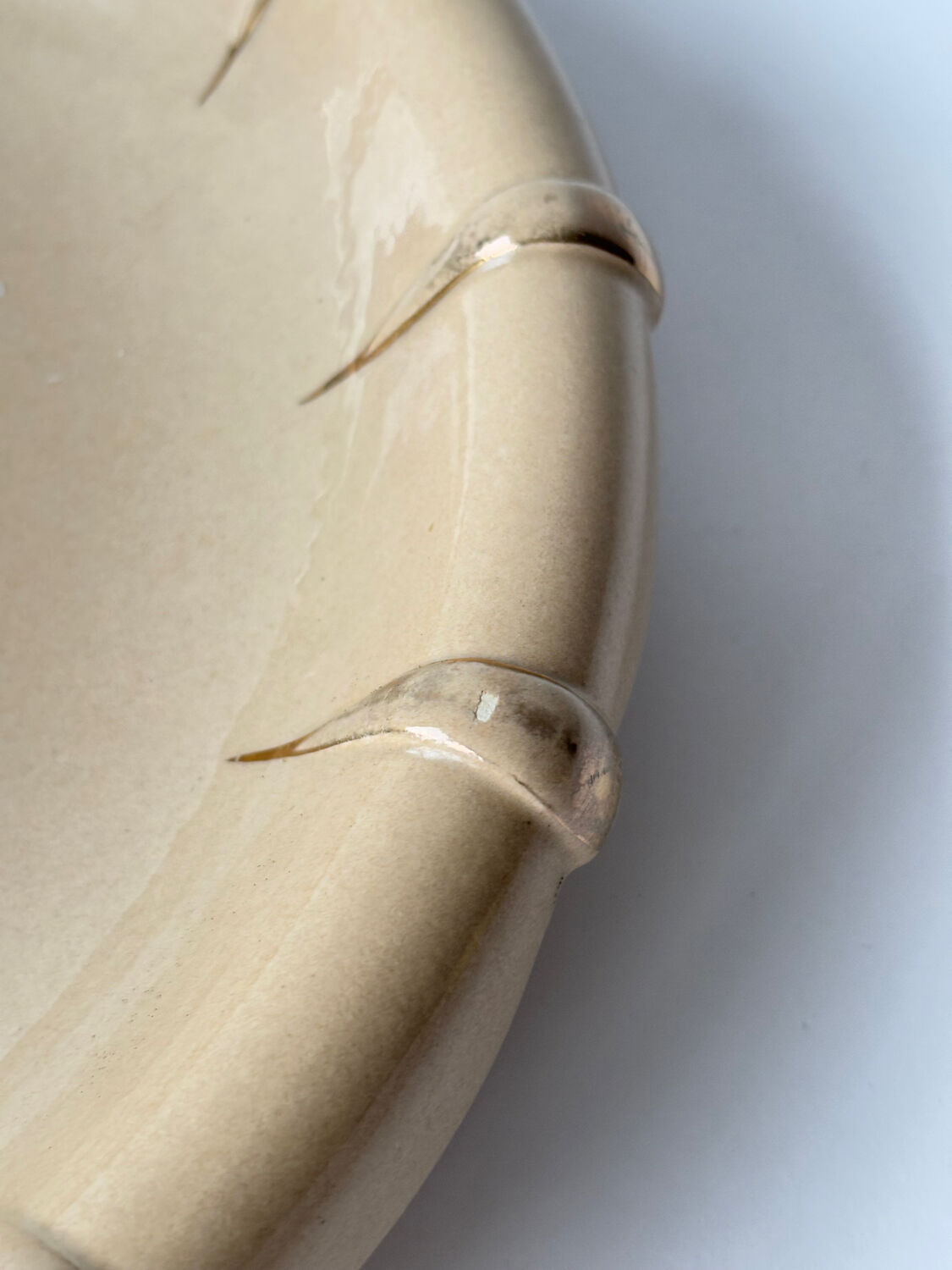 Salins Art Deco beige and gold fruit bowl